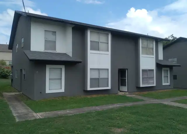 Property at 1012 Mission Dr Unit 01008, New Braunfels, TX, 78130, 2 beds, 1.5 baths, [object Object]