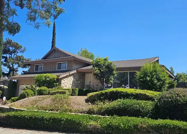 Property at 2220 Loma Verde Dr, Fullerton, CA, 92833, 3 beds, 2.5 baths, [object Object]