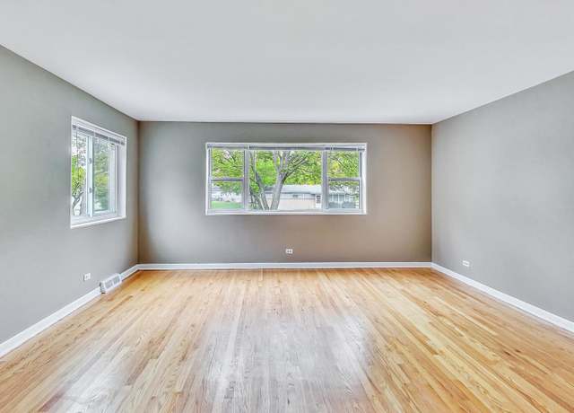 Photo of 507 N Westmore Ave, Villa Park, IL 60181