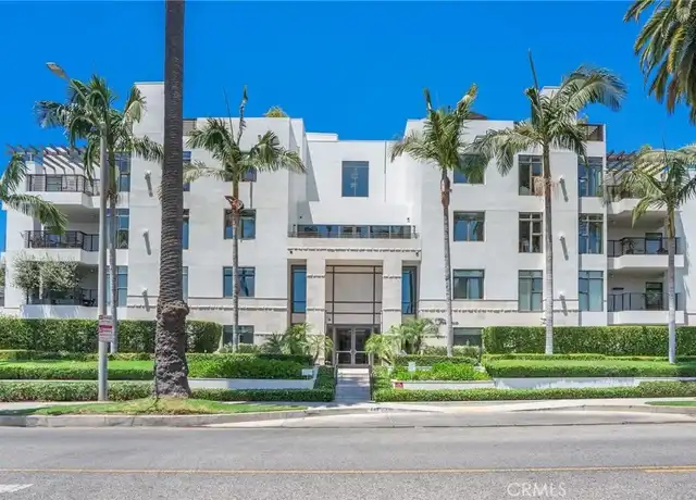 Property at 447 N Doheny Dr Unit 104, Beverly Hills, CA, 90210, 2 beds, 3 baths, [object Object]