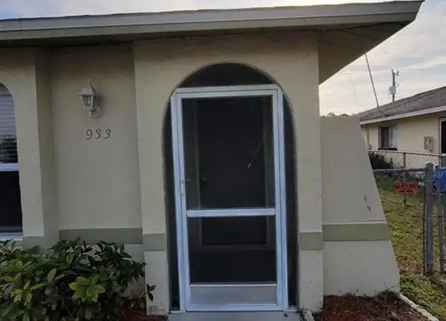 Property at 933 SE 23rd Pl, Cape Coral, FL, 33990, 3 beds, 2 baths, [object Object]