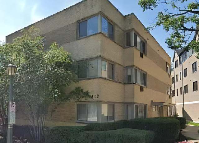Photo of 1119 Greenleaf Ave Unit 2 Bedroom, Wilmette, IL 60091