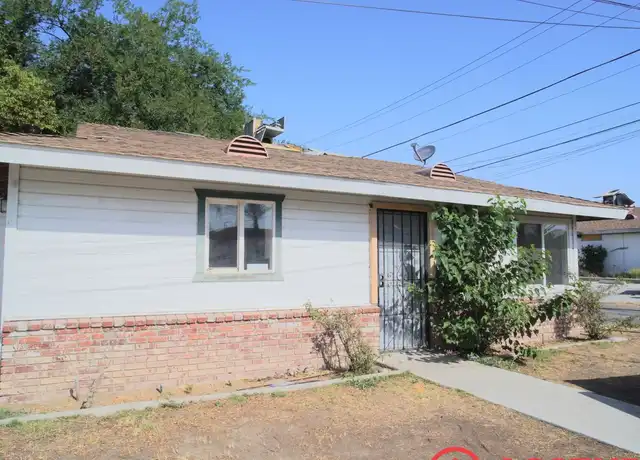Property at 528 Jackson St Unit C, Bakersfield, CA, 93305, 2 beds, 1 bath, [object Object]