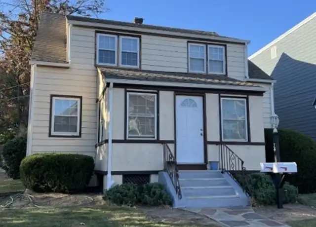 Property at 74 Caldwell Pl, Springfield, NJ, 07081, 2 beds, 1 bath, [object Object]