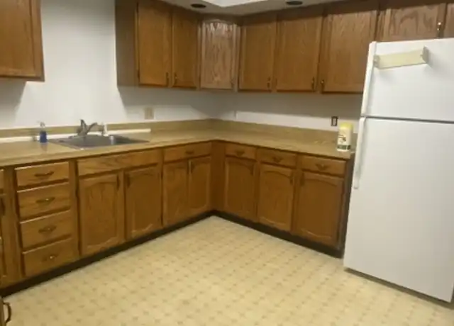 Property at 3617 New Jersey 23 Unit 1-1, Hamburg, NJ, 07419, 1 bed, 1 bath, [object Object]