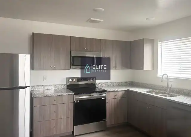 Property at 6062 N Freedom Rd Unit 1, Idaho Falls, ID, 83401, 3 beds, 1.5 baths, [object Object]