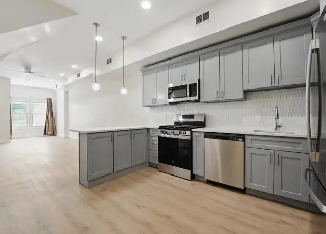 Property at 949 Summit Ave Unit 2, Jersey City, NJ, 07307, 3 beds, 2.5 baths, [object Object]