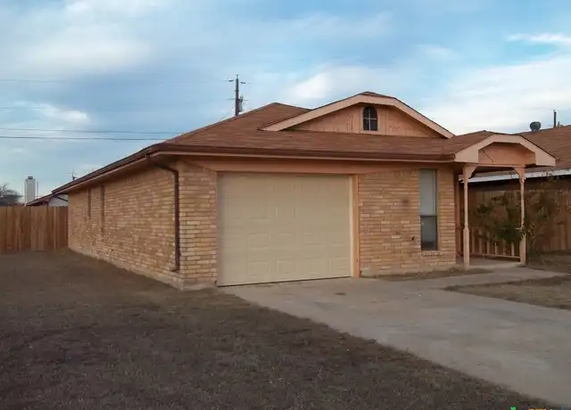 Property at 2001 Carousel Dr, Killeen, TX, 76543, 2 beds, 1.5 baths, [object Object]