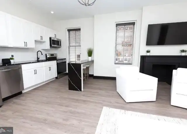 Property at 13 E Read St Unit 2, Baltimore, MD, 21202, 0 beds, 1 bath, [object Object]