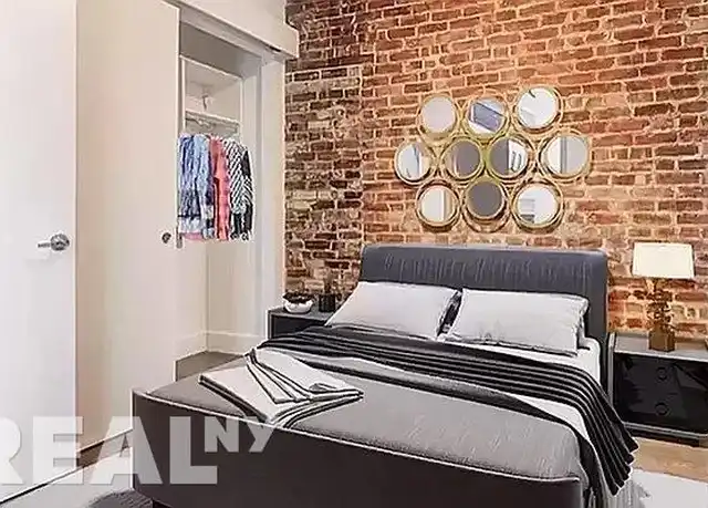 Property at 250 Broome St, New York, NY, 10002, 2 beds, 1 bath, [object Object]