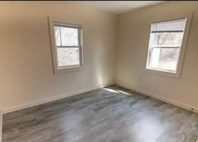 Property at 501 SE 35th Ter, Topeka, KS, 66605, 3 beds, 1 bath, [object Object]