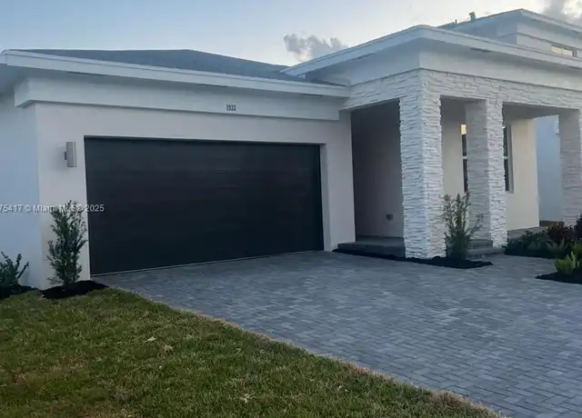 Property at 1933 Wandering Willow Way, Loxahatchee, FL, 33470, 4 beds, 3 baths, [object Object]