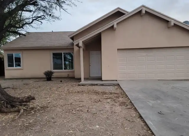 Property at 7030 S Placita del Mundo, Tucson, AZ, 85746, 3 beds, 2 baths, [object Object]
