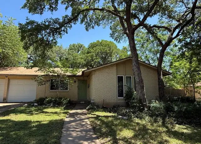Property at 1704 Brittany Blvd, Austin, TX, 78745, 3 beds, 1.5 baths, [object Object]