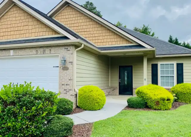 Property at 43 Dunham Cir, Johnson City, TN, 37601, 3 beds, 2 baths, [object Object]