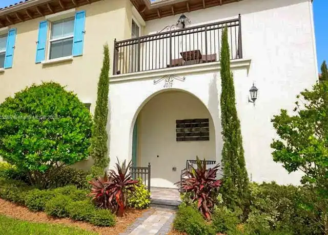Property at 4001 Cascada Cir, Hollywood, FL, 33024, 2 beds, 2 baths, [object Object]