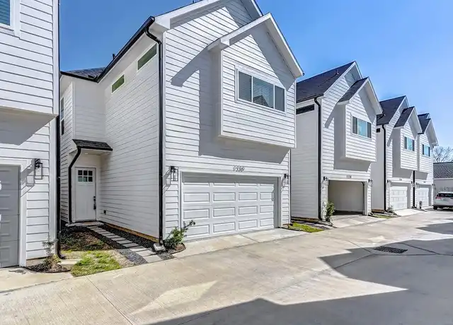 Property at 1230 McNeil St, Houston, TX, 77009, 3 beds, 2.5 baths, [object Object]