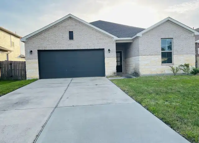 Property at 14512 Jelly Pines Dr, Conroe, TX, 77302, 4 beds, 2 baths, [object Object]