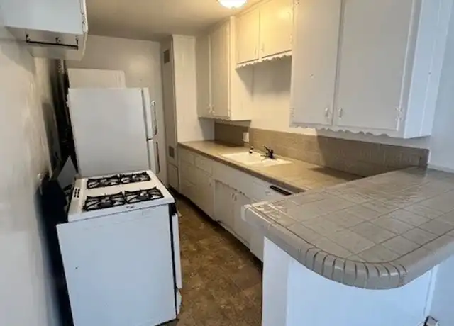 Property at 2109 Mathews Ave Unit D, Redondo Beach, CA, 90278, 1 bed, 1 bath, [object Object]