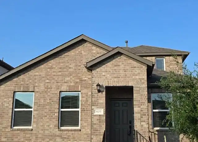 Property at 605 Emory Crossing Blvd, Hutto, TX, 78634, 4 beds, 3 baths, [object Object]