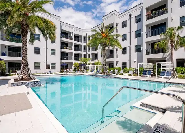 Property at West End at City Walk - 2250 McGregor Blvd, Fort Myers, FL, 33901, 0-2 beds, 1-2 bath, [object Object]
