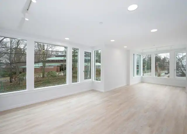 Property at 205 Beacon St Unit 203-2, Somerville, MA, 02143, 2 beds, 2 baths, [object Object]