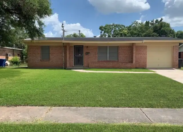 Property at 4718 Bernadine Dr, San Antonio, TX, 78220, 3 beds, 2 baths, [object Object]