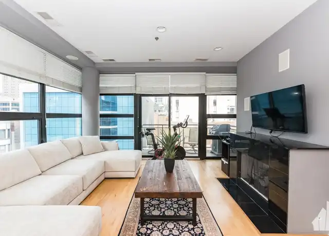 Property at 101 W Superior St, Chicago, IL, 60654, 2 beds, 2 baths, [object Object]