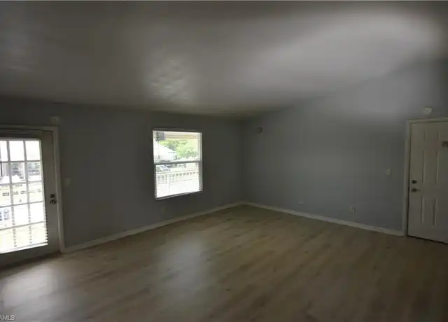 Property at 1269 SE 8th Ter Unit 3, Cape Coral, FL, 33990, 2 beds, 1 bath, [object Object]