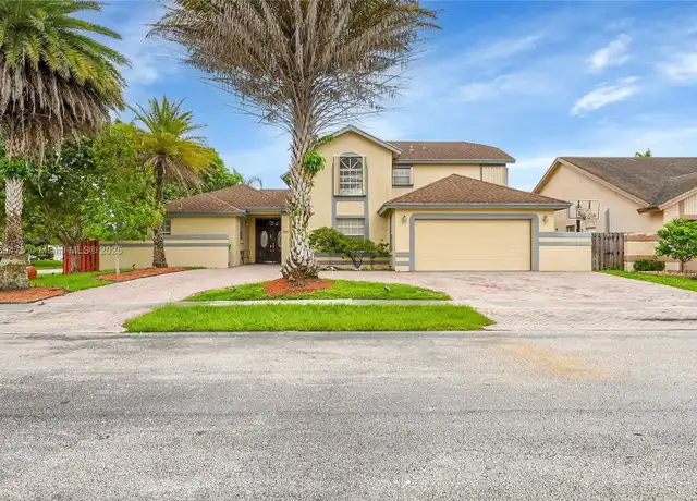 Property at 900 SW 150th Ave, Sunrise, FL, 33326, 4 beds, 3 baths, [object Object]