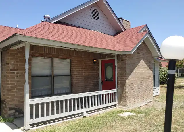 Property at 6345 Queens Castle Dr Unit 2, San Antonio, TX, 78218, 1 bed, 1 bath, [object Object]