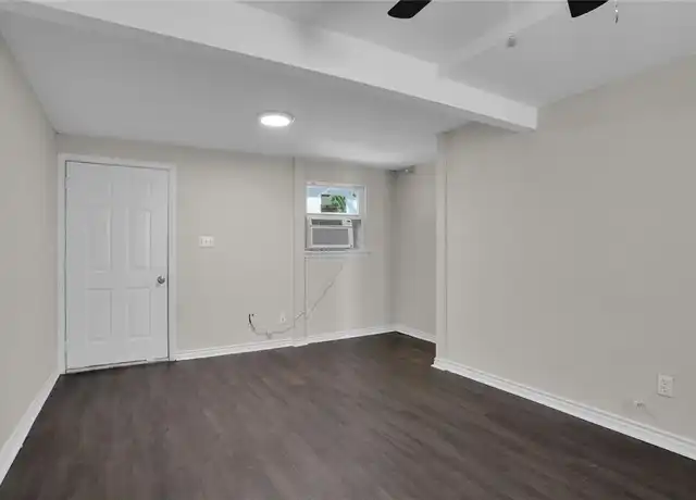 Property at 5623#1 Barremore St Unit B, Houston, TX, 77023, 1 bed, 1 bath, [object Object]