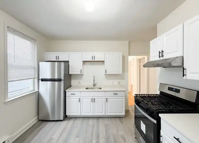 Property at 620 River St Unit Top, Boston, MA, 02126, 3 beds, 1 bath, [object Object]