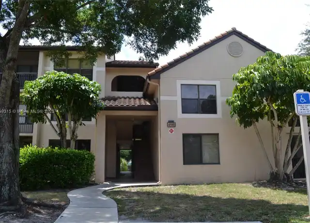 Property at 4541 W McNab Rd #22, Pompano Beach, FL, 33069, 2 beds, 2 baths, [object Object]