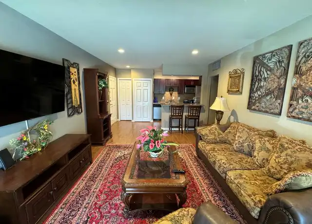 Property at 2220 S Piney Point Rd #208, Houston, TX, 77063, 1 bed, 1 bath, [object Object]