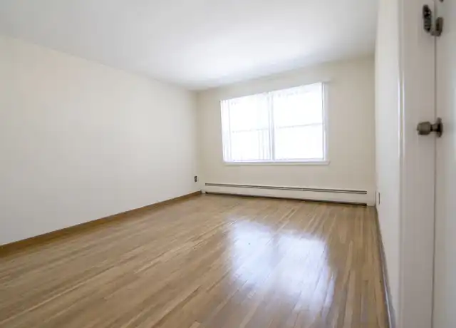 Property at 3363 Big Tree Rd Unit 4, Hamburg, NY, 14075, 2 beds, 1 bath, [object Object]