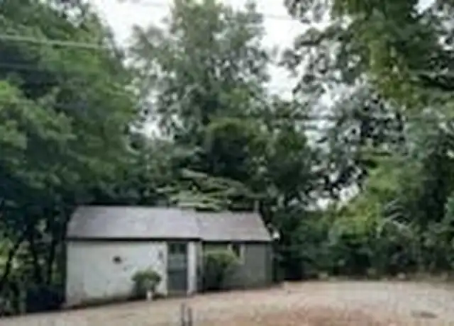 Property at 1600 Duncan Rd, Knoxville, TN, 37919, 1 bed, 1 bath, [object Object]