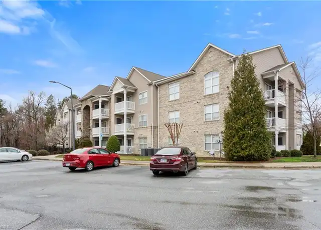 Property at 7108 W Friendly Ave, Greensboro, NC, 27410, 1 bed, 1 bath, [object Object]
