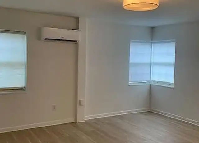 Property at Ocean Walk - 220 2nd Ave S, Jacksonville Beach, FL, 32250, 0-2 beds, 1 bath, [object Object]