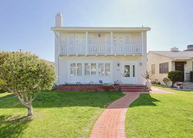 Property at 237 E Ave Unit Vacation Rental, Coronado, CA, 92118, 4 beds, 3 baths, [object Object]