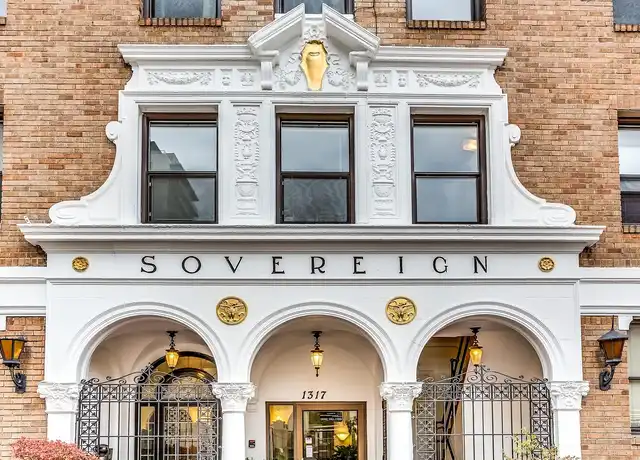 Property at Sovereign - 1317 Boren Ave, Seattle, WA, 98101, 1 bed, 1 bath, [object Object]