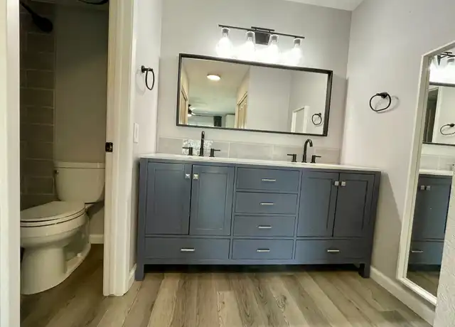 Property at 11620 S Papago Cir, Phoenix, AZ, 85044, 2 beds, 2 baths, [object Object]