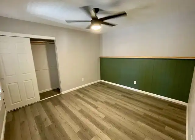 Property at 11620 S Papago Cir, Phoenix, AZ, 85044, 2 beds, 2 baths, [object Object]