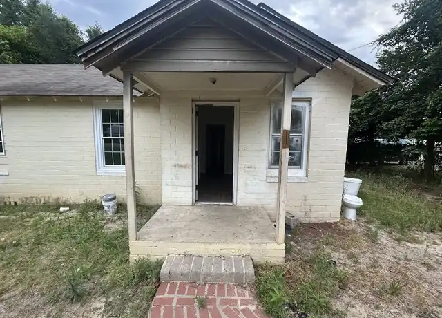 Property at 1009 S 8th St Unit B, Cordele, GA, 31015, 2 beds, 1 bath, [object Object]