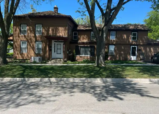Property at 212 E 15th St Unit 3, Lockport, IL, 60441, 2 beds, 1 bath, [object Object]