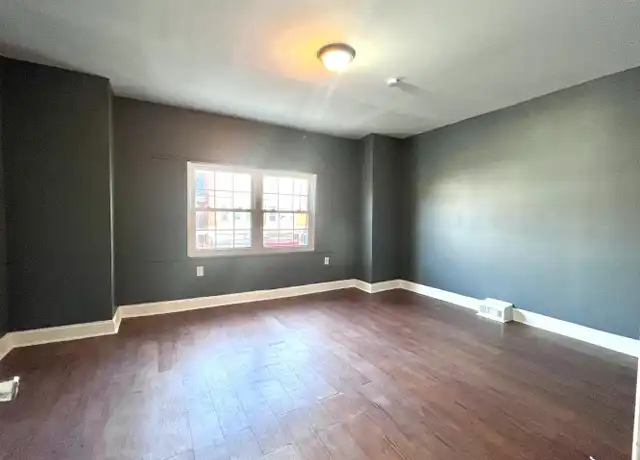 Property at 5604 1/2 Chew Ave, Philadelphia, PA, 19138, 3 beds, 1 bath, [object Object]