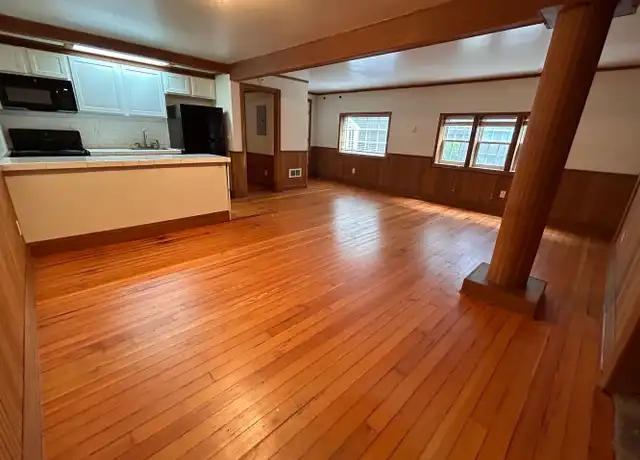 Property at 1526 SW 18th Ave Unit 274-1739, Portland, OR, 97201, 1 bed, 1 bath, [object Object]