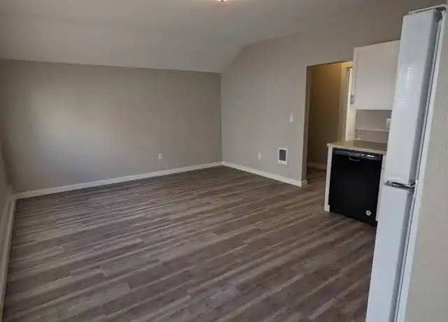 Property at 3969 Hayesville Dr NE, Salem, OR, 97305, 1 bed, 1 bath, [object Object]