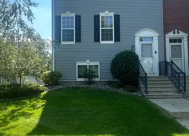 Property at 1527 Coneflower Ln, Shakopee, MN, 55379, 4 beds, 3.5 baths, [object Object]