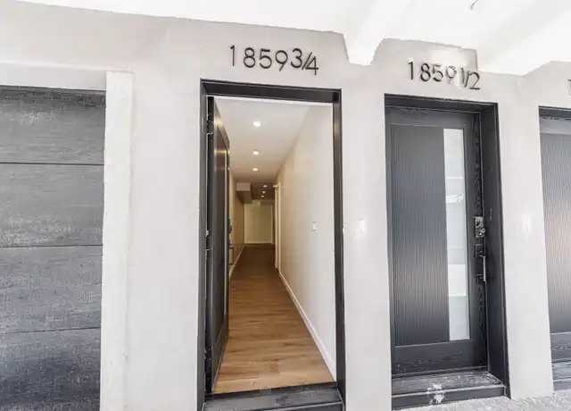 Property at 1857 Crenshaw Blvd Unit 1859, Los Angeles, CA, 90019, 2 beds, 3 baths, [object Object]